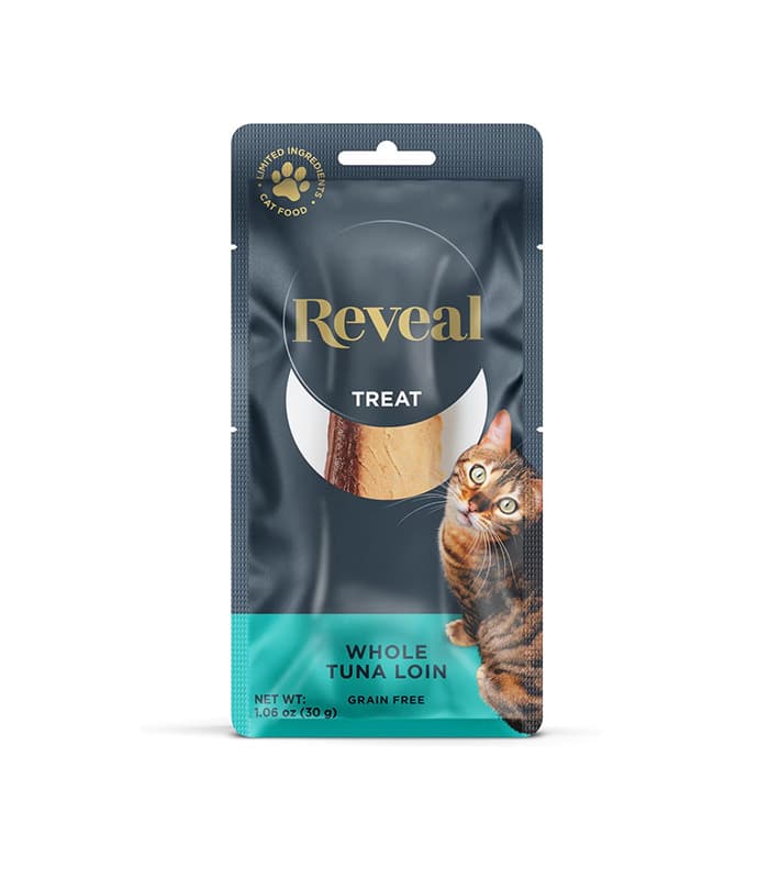 pet-product-cats-treats-10-0.jpg Reveal Natural Grain-Free Whole Tuna Loin Chewy Cat Treats - الصورة 1